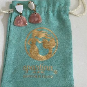 Spartina 449 gold plated earrings pink and white resin dangle.